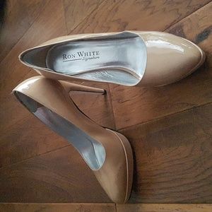 Ron White Signature Bella Platform Pumps Size 39.5
